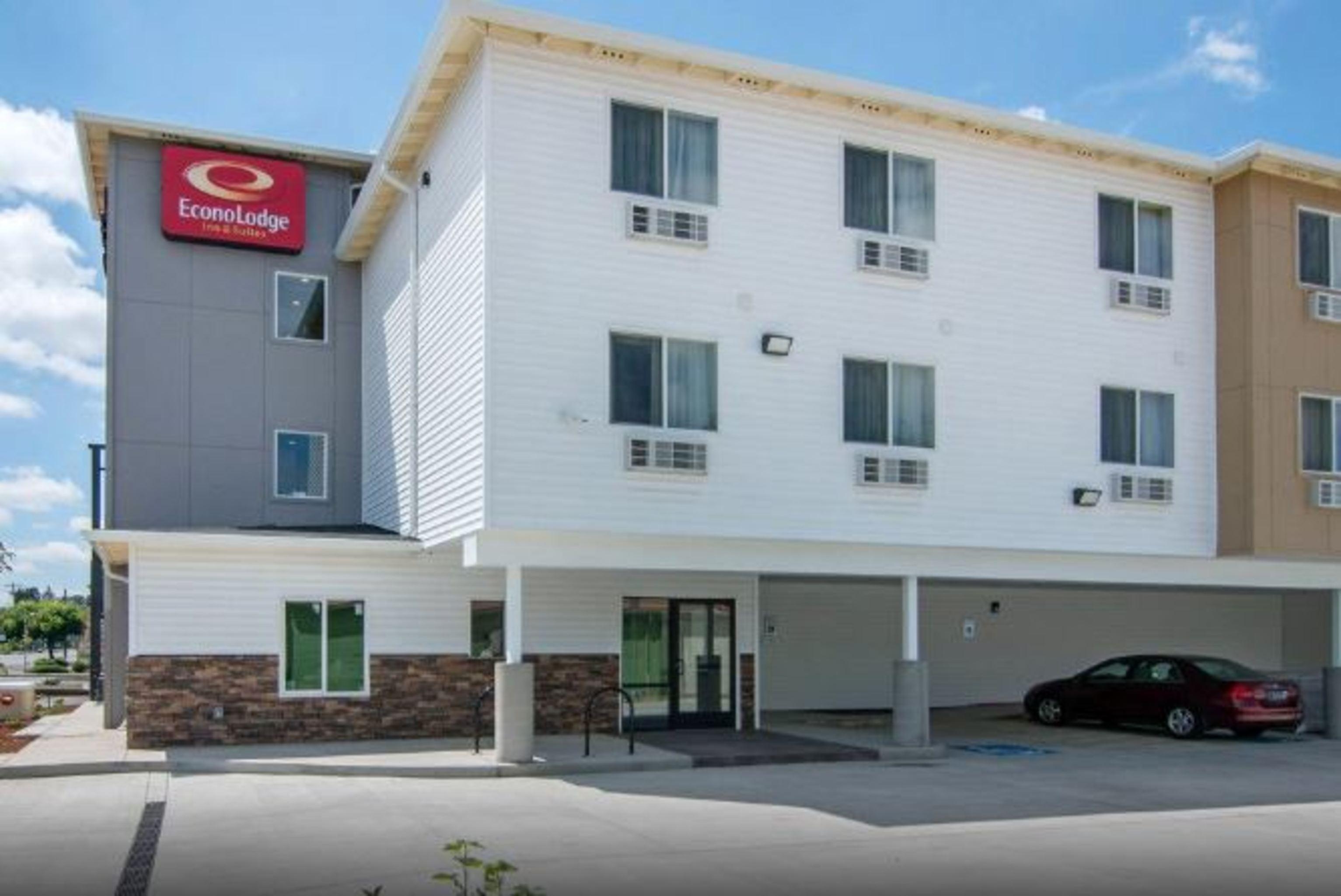 Econo Lodge Inn & Suites Спрингфилд Экстерьер фото