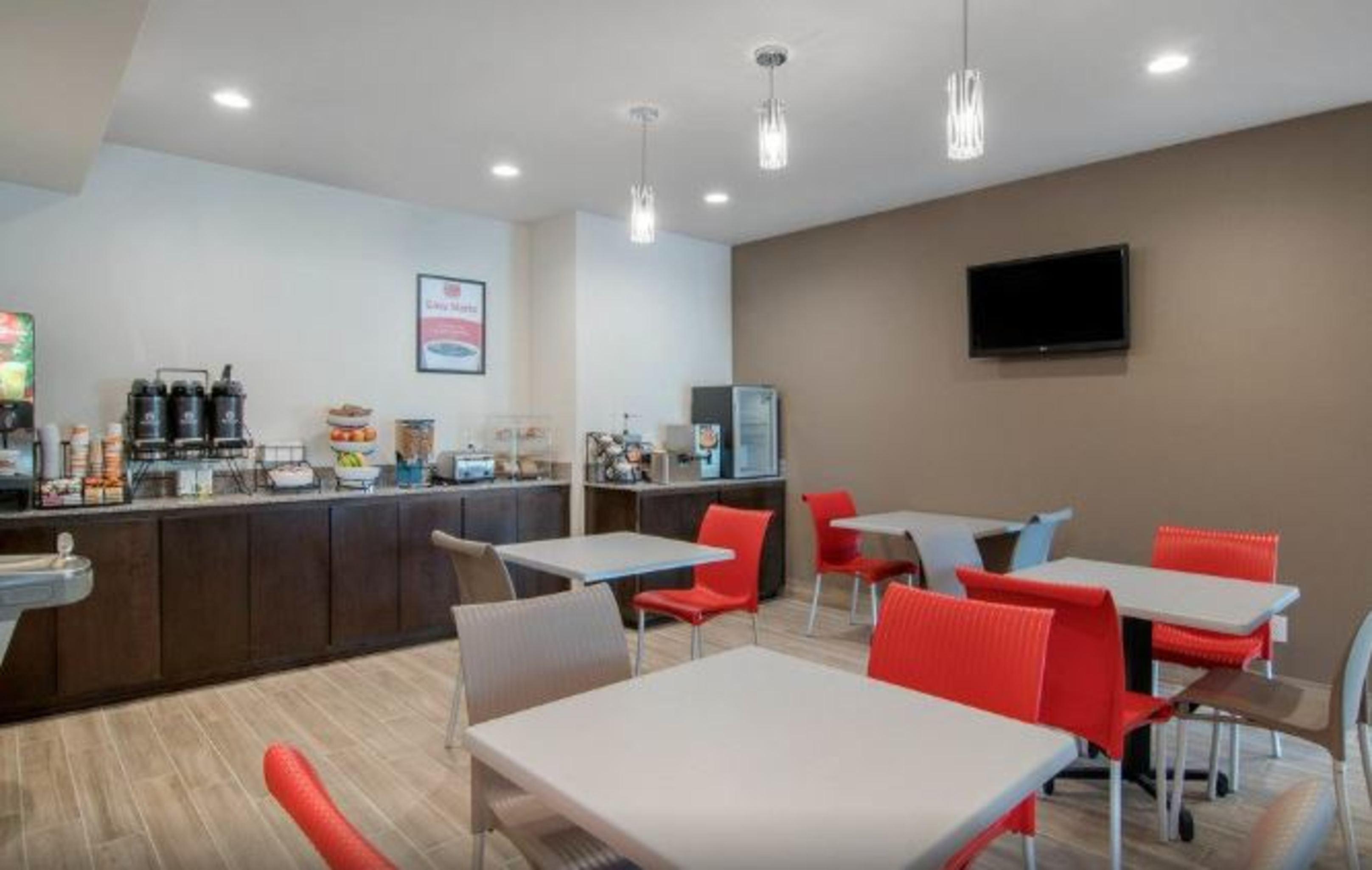 Econo Lodge Inn & Suites Спрингфилд Экстерьер фото