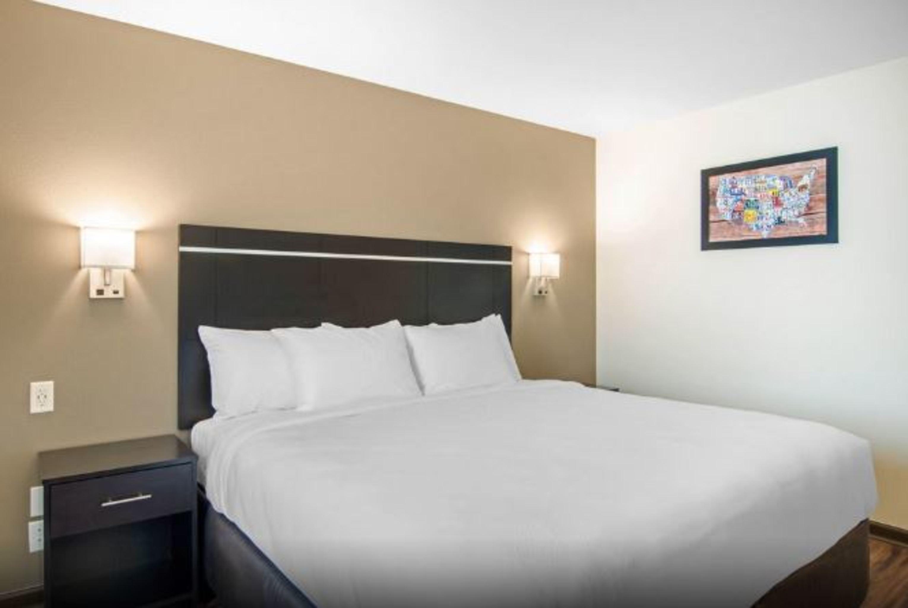 Econo Lodge Inn & Suites Спрингфилд Экстерьер фото